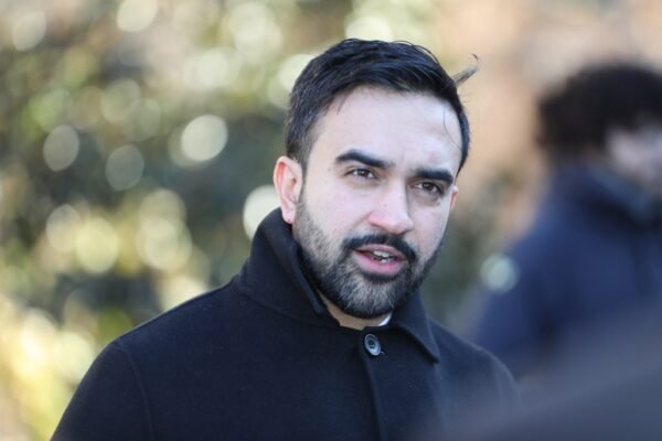 Nova York: A Transição Delicada para uma Nova Era Política