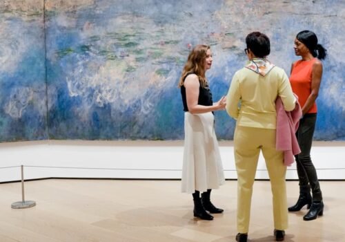 Tour Exclusivo ao MoMA: Descubra Arte Antes do Público