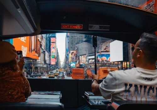 Jantar Gourmet em Nova York: Tour Gastronômico a Bordo de um Ônibus Panorâmico