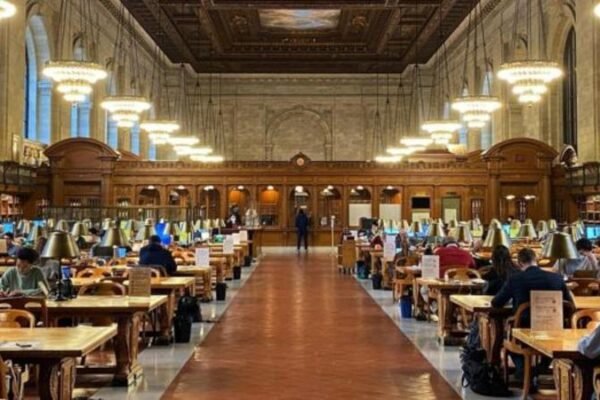 Guia do Amante de Livros em Nova York: Descubra Destinos Literários